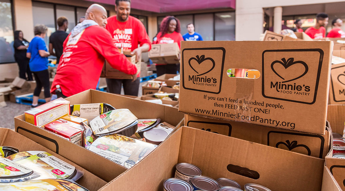 Fortress Solutions Donates Over 7,700 Meals to Plano-Based Minnie’s Food Pantry During COVID-19 Crisis